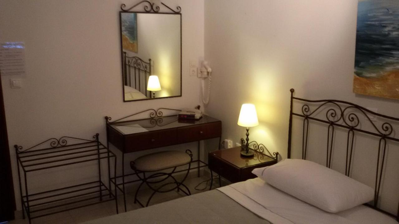 Sunset Studios And Apartments For Adults Over 21 Only ناوسا المظهر الخارجي الصورة