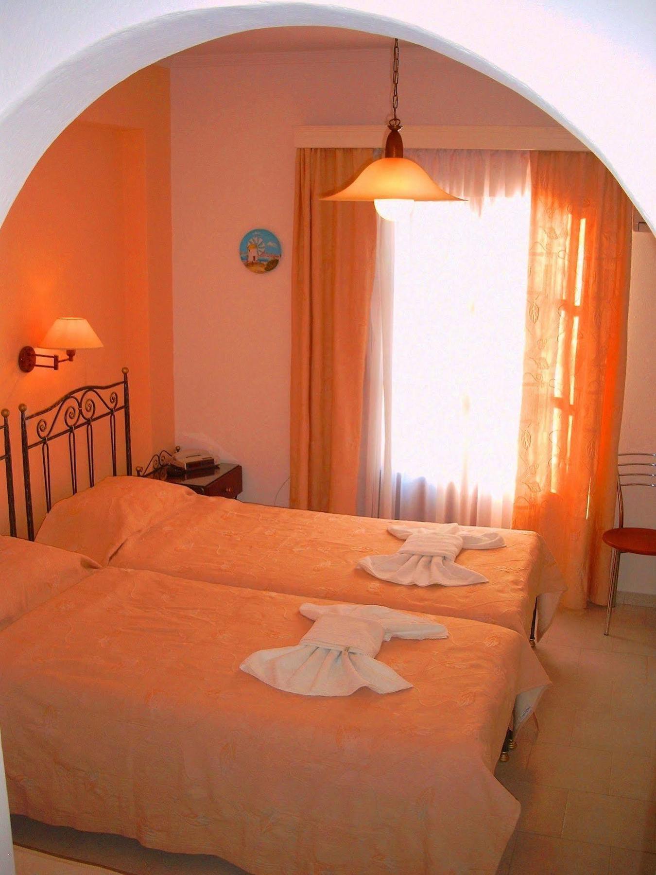 Sunset Studios And Apartments For Adults Over 21 Only ناوسا المظهر الخارجي الصورة