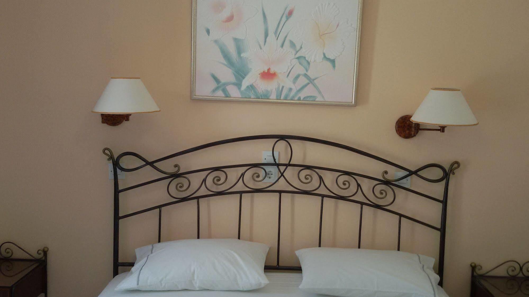 Sunset Studios And Apartments For Adults Over 21 Only ناوسا المظهر الخارجي الصورة