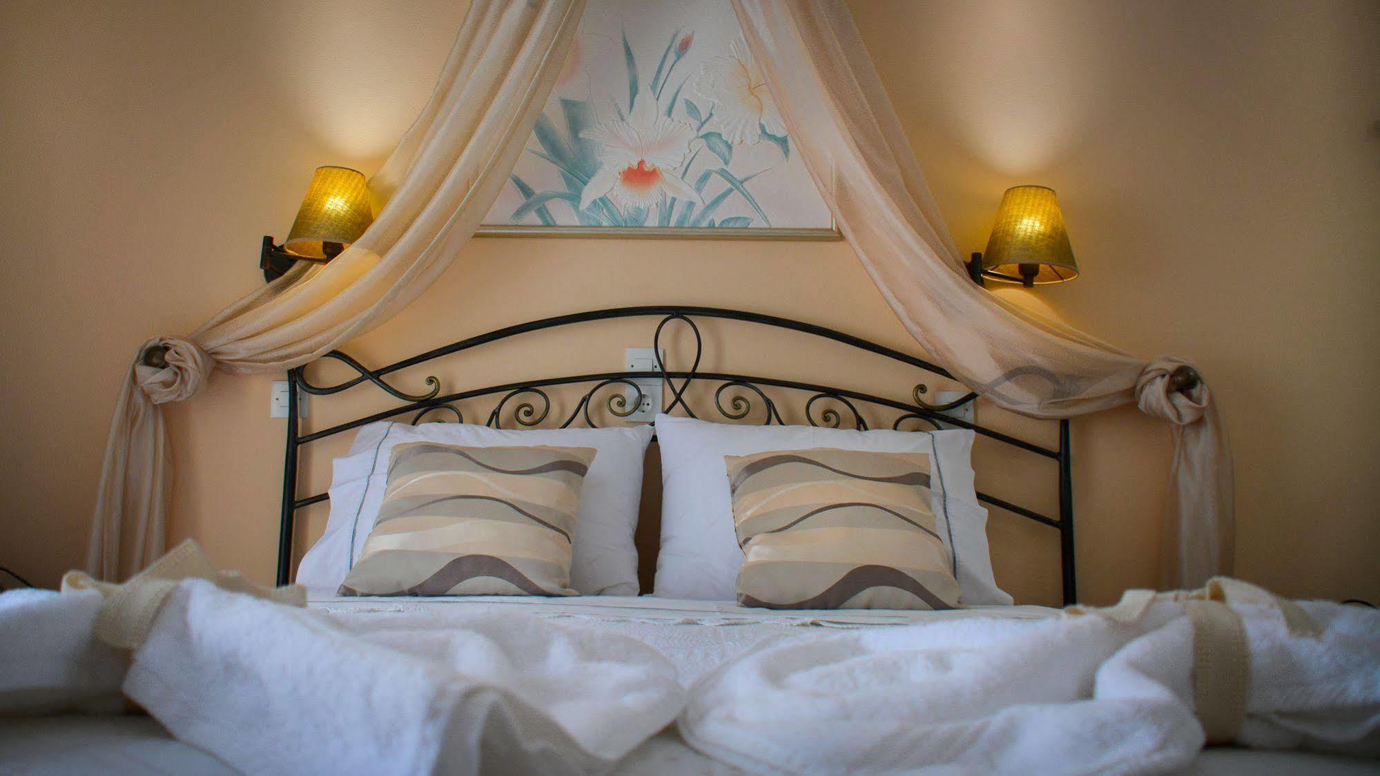 Sunset Studios And Apartments For Adults Over 21 Only ناوسا المظهر الخارجي الصورة